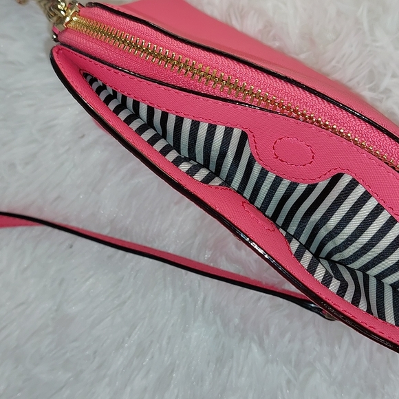 *SOLD* Kate Spade New York Cameron Street Hilli Avenue Crossbody Bag - Picture 5 of 14